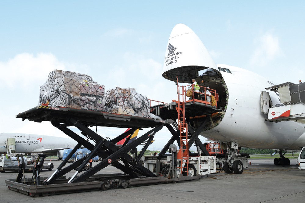 Vận chuyển hàng hóa Bắc Nam với phương tiện nào tiết kiệm, giá tốt, nhanh chóng?